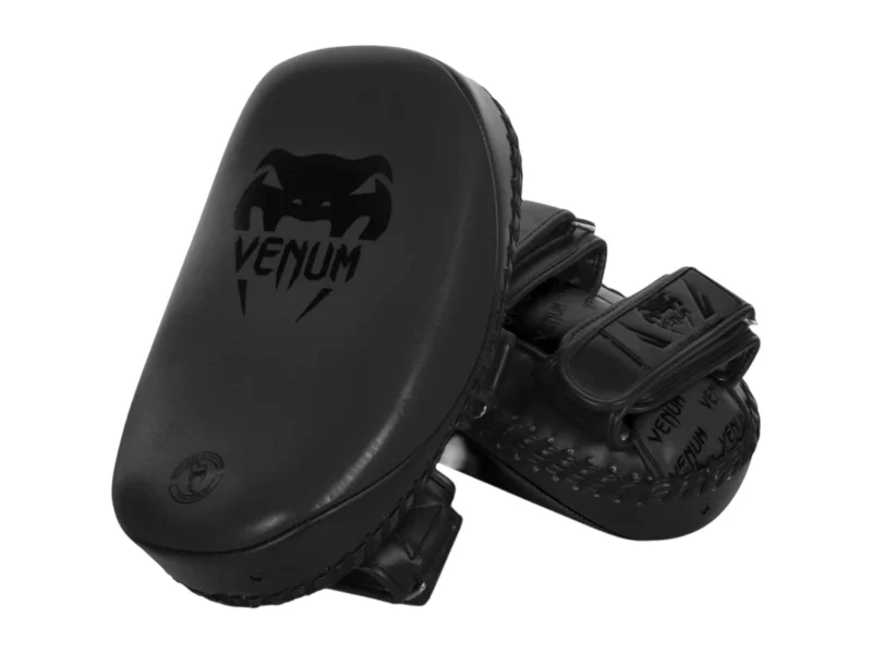 Əl üçün lapa Venum WS1120, 20x32 sm, qara