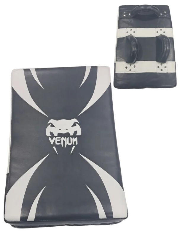 Makivara Venum WS1121, 30x48 sm, qara